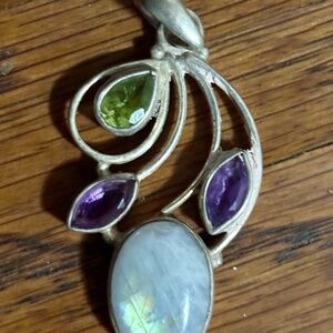 Beuatiful Silver Moonstone, Amethyst and peridot pandent